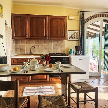 Giglio - Vlo205 By Interhome *