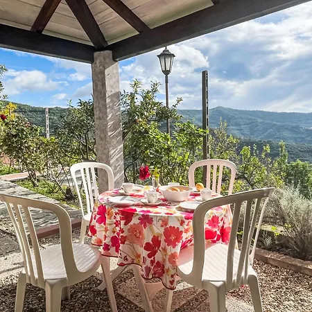 Giglio - Vlo205 By Interhome