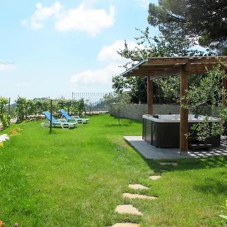 Appartamento Giglio - Vlo205 By Interhome Lecchiore
