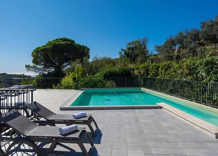 Appartamento Giglio - Vlo205 By Interhome