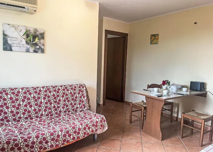 Giglio - Vlo205 By Interhome *